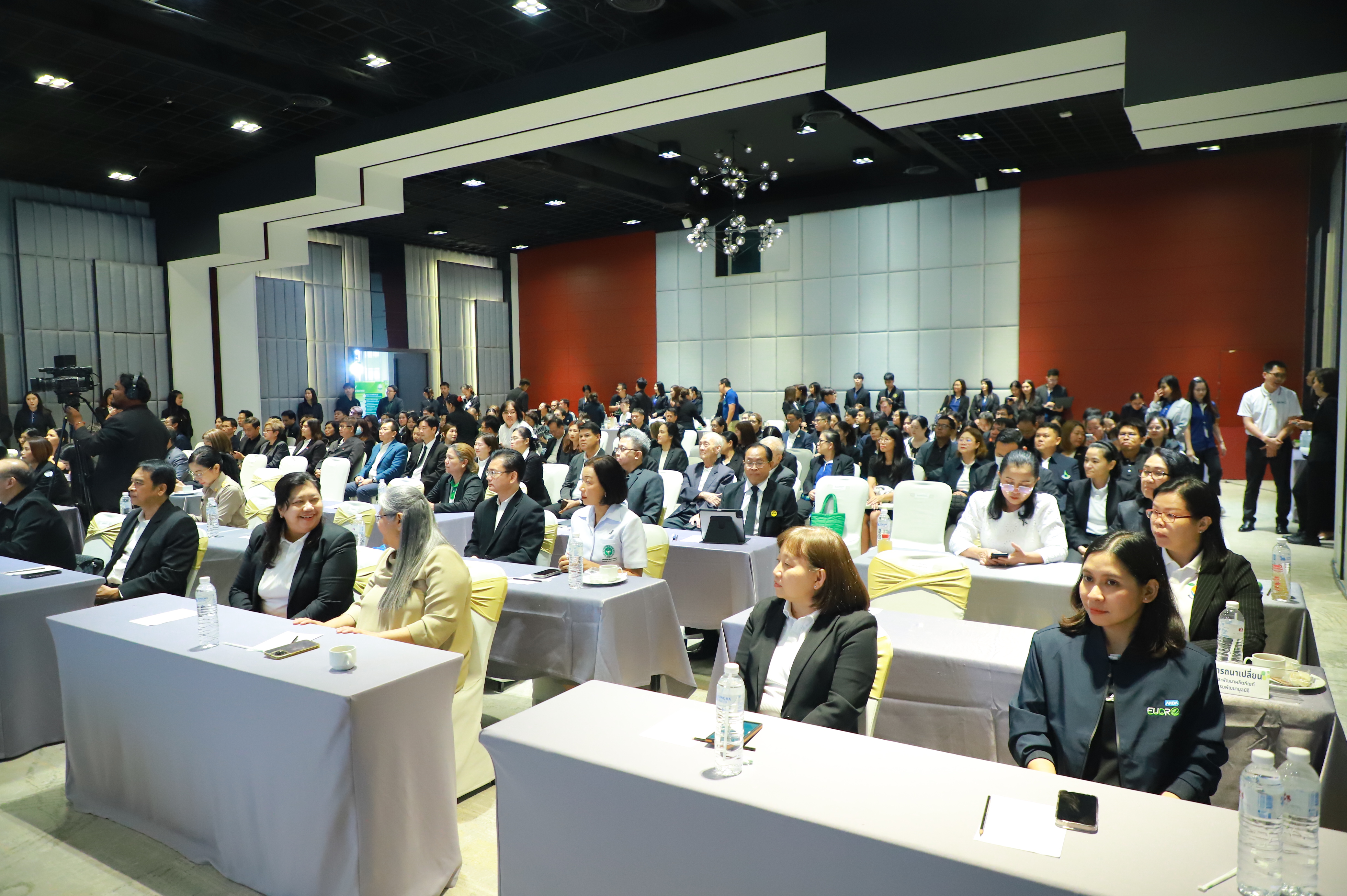 title - ส.ป.ก. ร่วมงานวันความปลอดภัยอาหารโลก (World Food Safety Day) 